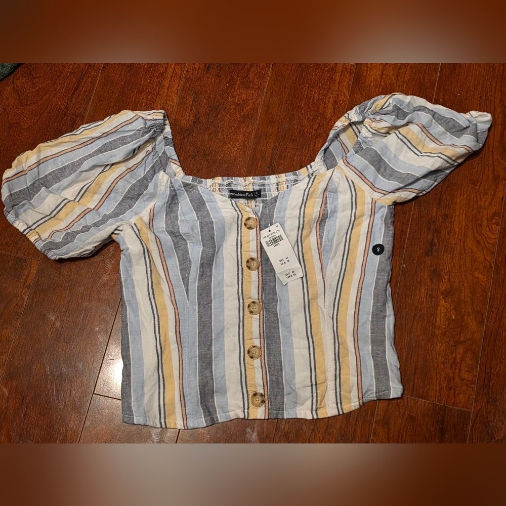 Striped Puff-Sleeve Button-Front Crop Top in Blue/White/Yellow